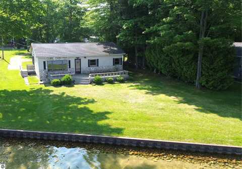 7949 Cedar Lake Drive, Oscoda, MI 48750