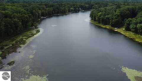 8653 Lakeside Trail, Harrison, MI 48625