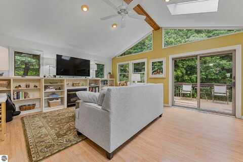 602 Highland Park Drive, Traverse City, MI 49686