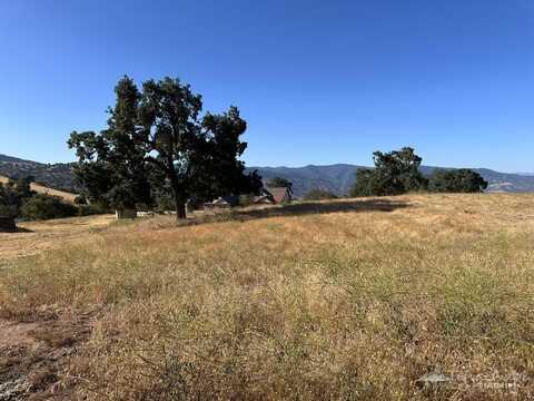 8 Horsethief Dr. Lot 8, Tehachapi, CA 93561