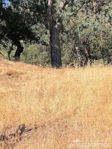 25900 Derrick Court, Tehachapi, CA 93561