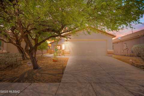 6666 W Winter Valley Way, Tucson, AZ 85757