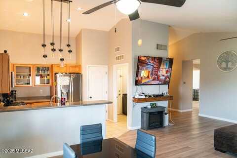 604 W Grantham Street, Vail, AZ 85641