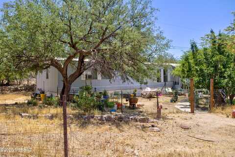 835 W Sunset Avenue, Oracle, AZ 85623