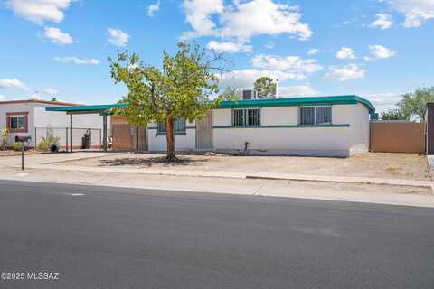 851 W Acadia Drive, Tucson, AZ 85756