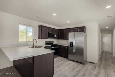 14250 W Rolina Lane, Tucson, AZ 85736