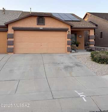 2135 E Calle Los Marmoles, Tucson, AZ 85706