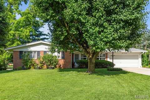 8795 Sturdy Drive, Crestwood, MO 63126
