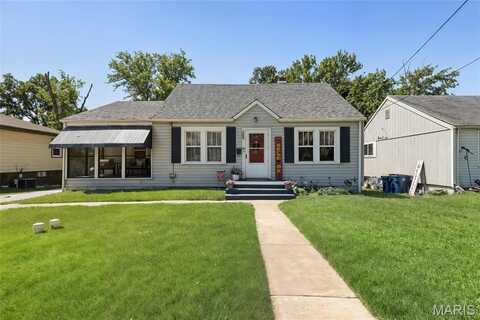 800 N 6th Street, Festus, MO 63028