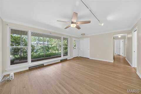 3 Cardigan Lane, Saint Louis, MO 63135