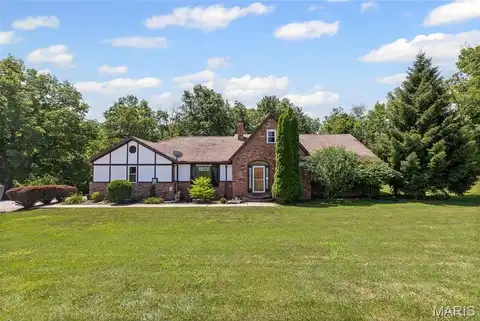 24863 State Hwy 3, Dow, IL 62022