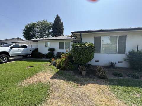 1005 S Mountain Street, Visalia, CA 93277