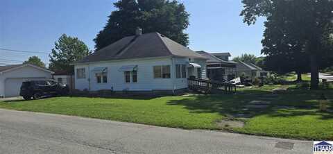 1059 Blackman Street, Clinton, IN 47842