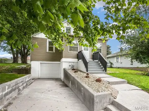 530 Poplar Street, Highland, IL 62249