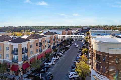 6832 Main Street, Wilmington, NC 28405