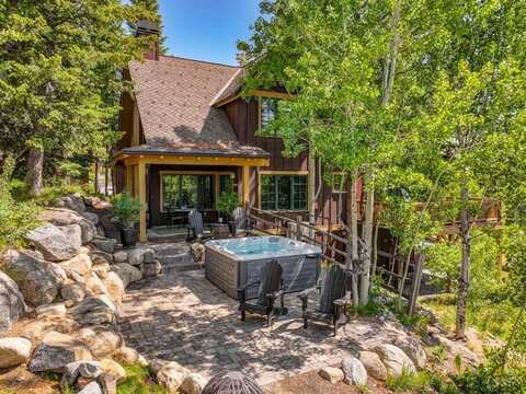 7 Golden Bench Court, Donnelly, ID 83615