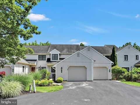 9 SHYBROOK COURT, ELIZABETHTOWN, PA 17022