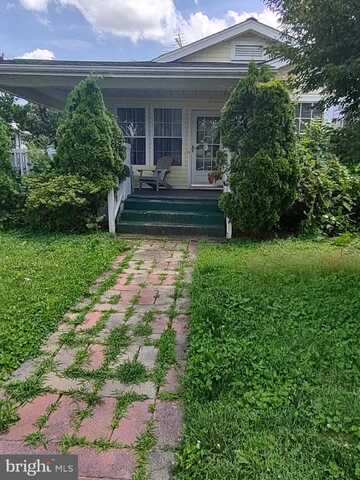 404 LIVINGSTONE STREET, COLONIAL BEACH, VA 22443