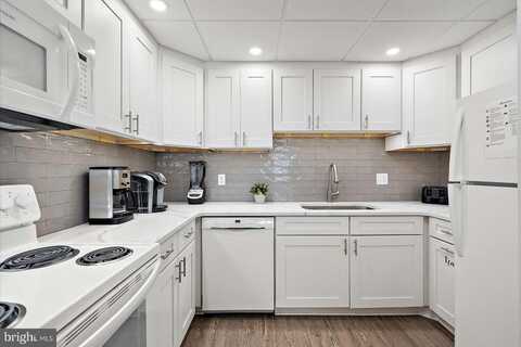 9 76TH STREET, OCEAN CITY, MD 21842