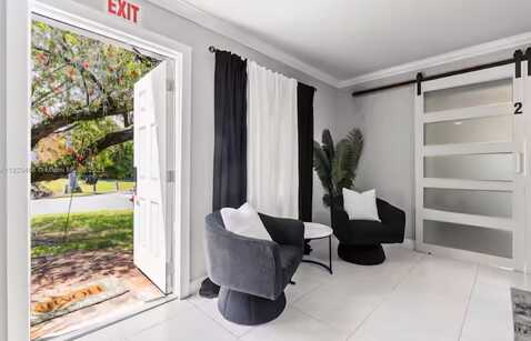 708 Davie Blvd, Fort Lauderdale, FL 33315