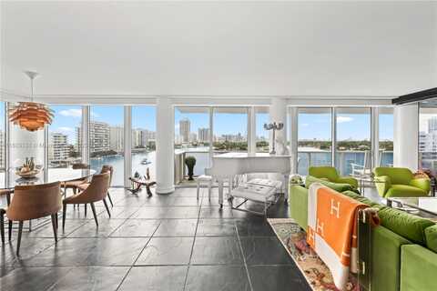 900 Bay Dr, Miami Beach, FL 33141