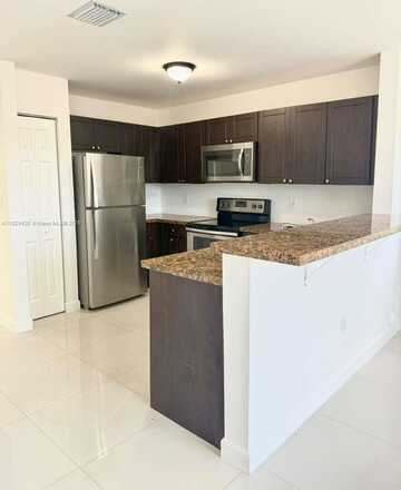 25807 SW 137th Path, Homestead, FL 33032