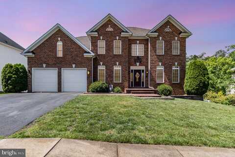 1012 W KENSINGTON CIRCLE, FREDERICKSBURG, VA 22401