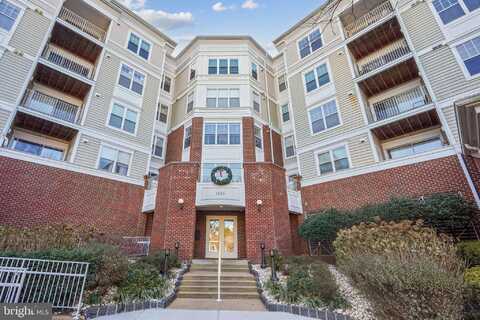 1645 INTERNATIONAL DRIVE, MCLEAN, VA 22102