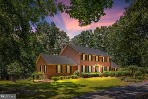 100 W RIVER BEND ROAD, FREDERICKSBURG, VA 22407