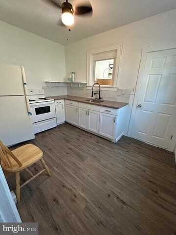214 MULBERRY STREET, BRISTOL, PA 19007
