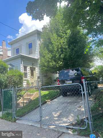 4425 E HOWELL STREET, PHILADELPHIA, PA 19135