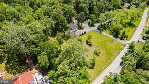 21 PRESLEY LANE, KEARNEYSVILLE, WV 25430