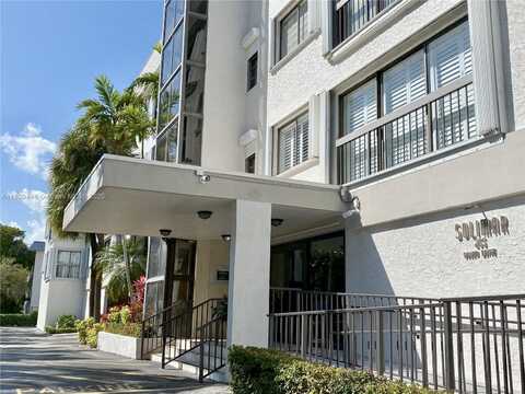 255 Galen Dr, Key Biscayne, FL 33149