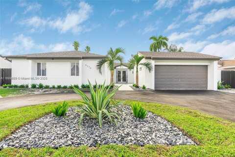 6270 NW 199th St, Hialeah, FL 33015