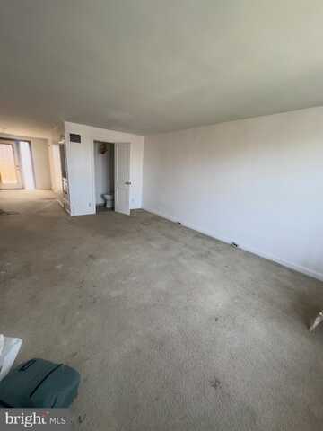 2112 ROBBINS AVENUE, PHILADELPHIA, PA 19149