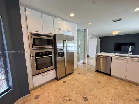 4917 SW 32nd Way, Hollywood, FL 33312