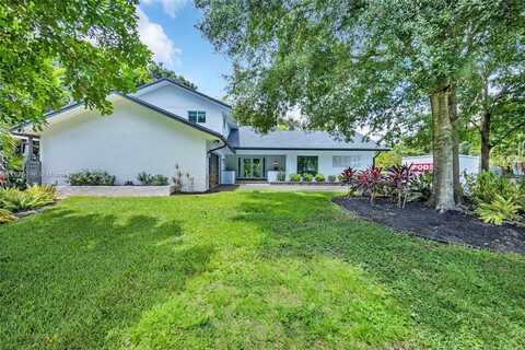 11901 NW 4th St, Plantation, FL 33325