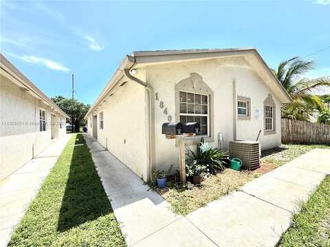 1840 Jefferson St, Hollywood, FL 33020