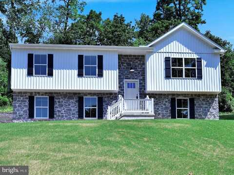 520 BETTY LANE, COLUMBIA, PA 17512