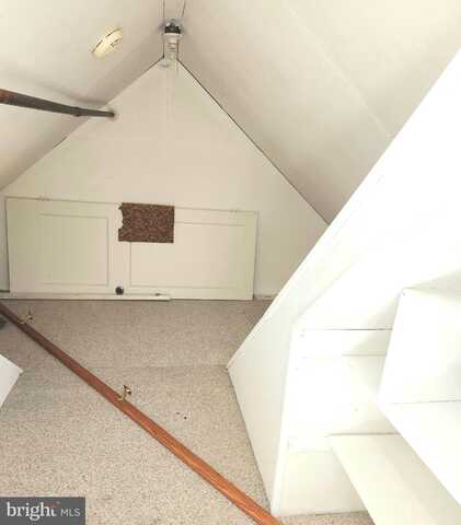 22 WAYNE, TROOPER, PA 19403