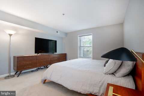 10248 APPALACHIAN CIRCLE, OAKTON, VA 22124