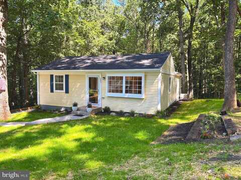 237 OAKRIDGE DRIVE, HARPERS FERRY, WV 25425