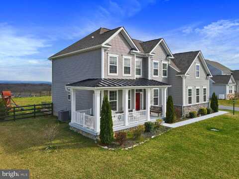 725 HOLLAND DRIVE, MARTINSBURG, WV 25403