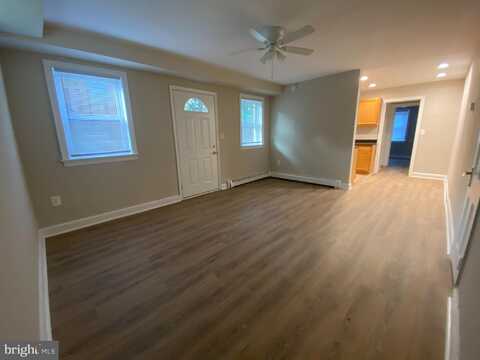 8611 FLOWER AVENUE, TAKOMA PARK, MD 20912