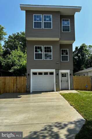 4 AKIN AVENUE, CAPITOL HEIGHTS, MD 20743