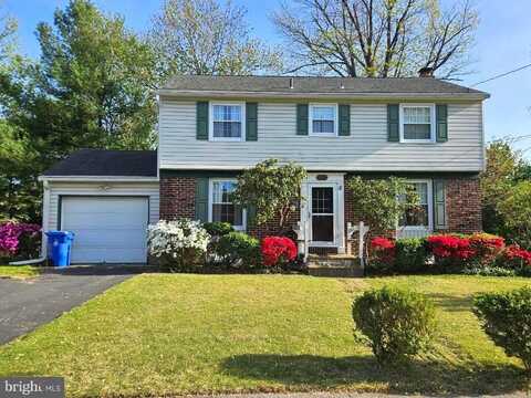 204 LAKESIDE DRIVE, GLASSBORO, NJ 08028