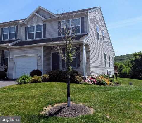 43 HELENE COURT, HAMBURG, PA 19526