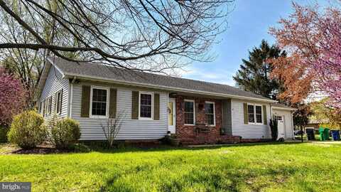 52 DELSHIRE DRIVE, DOVER, DE 19901