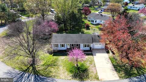 52 DELSHIRE DRIVE, DOVER, DE 19901