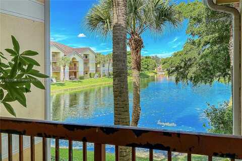 7680 Westwood Dr, Tamarac, FL 33321